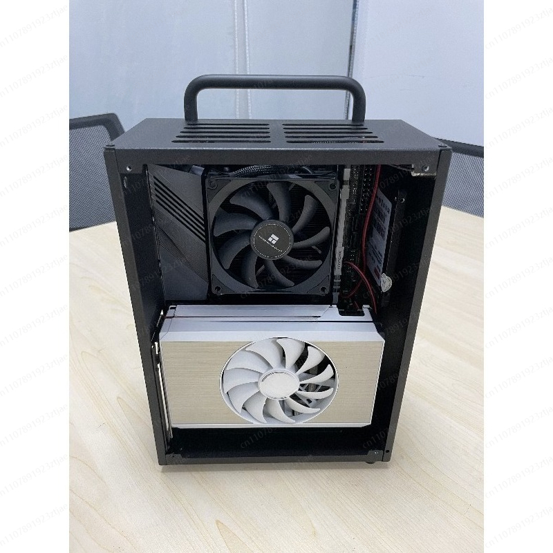 เคสคอมพิวเตอร์เกมมิ่งขนาดกะทัด - Pc Gaming Compact บทวิจารณ์และราคา